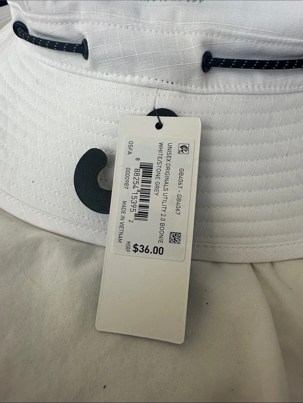 New Adidas White Utility Boonie Hat with Black-White Chin Cord